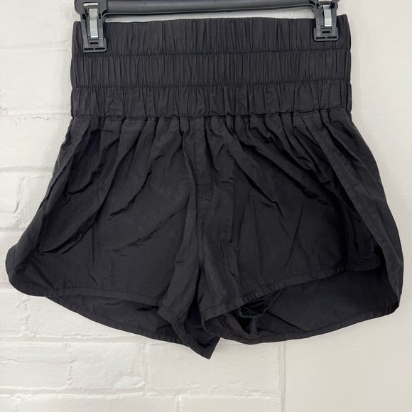 Free People movement The Way Home Shorts - black - medium - Picture 3 of 5